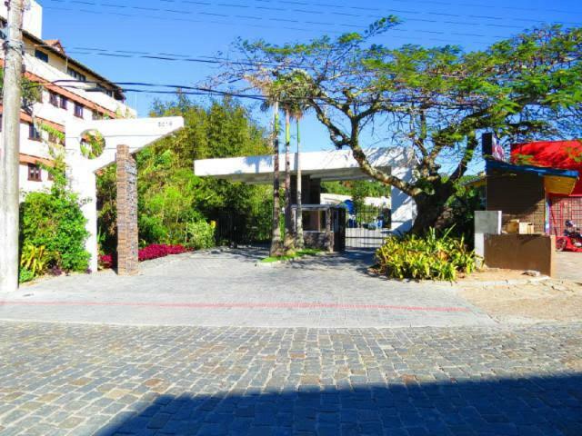 Praia De Bombinhas Res Solar Das Bromelias Экстерьер фото