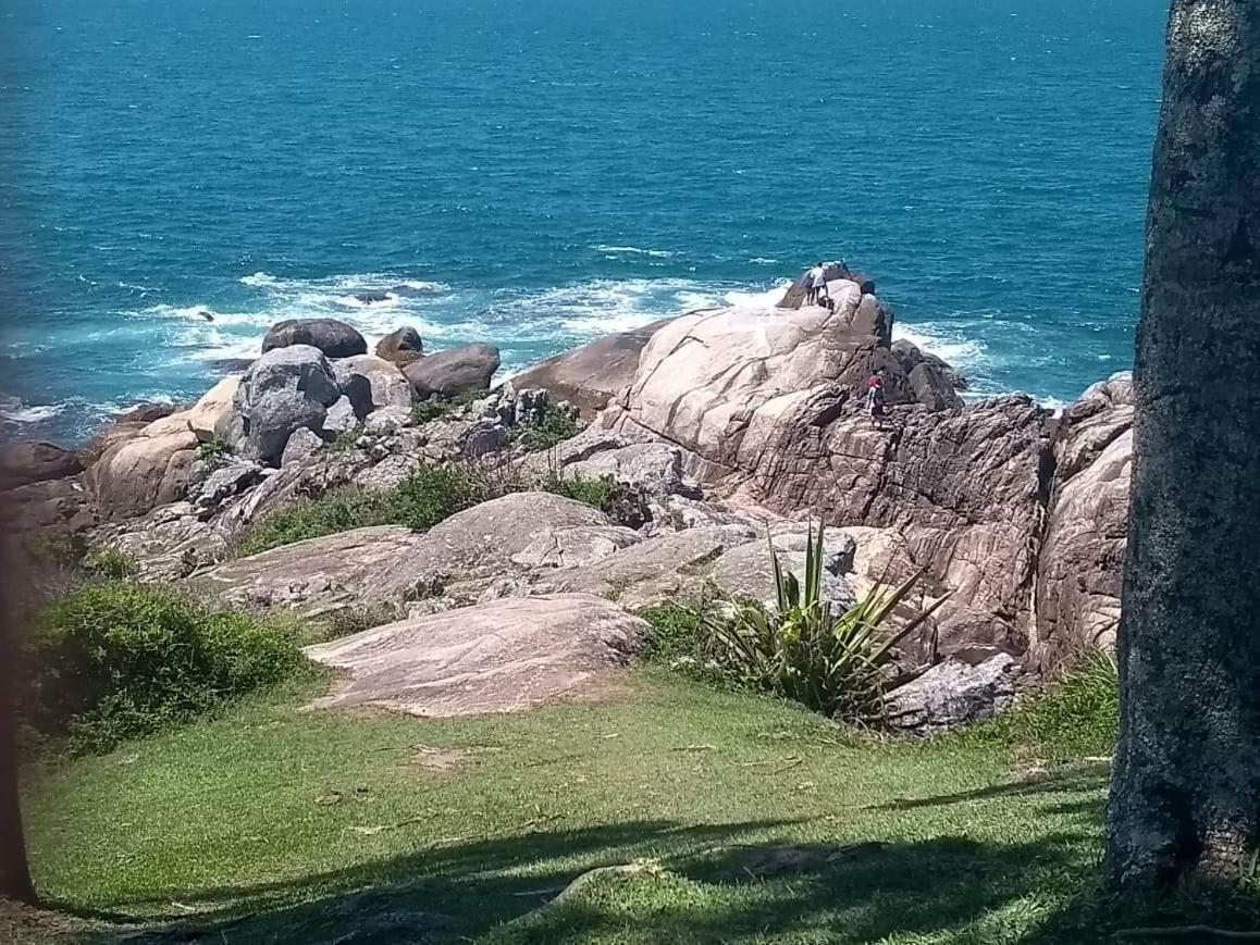 Praia De Bombinhas Res Solar Das Bromelias Экстерьер фото